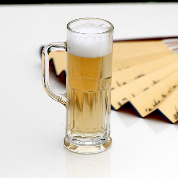 Design Slim Design 600ml Cazas de cerveza de vidrio con impresión de logotipos personalizada